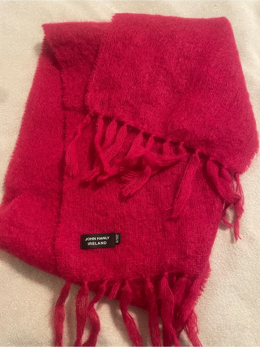 John Hanly Ireland Women's bright pink Fuchsia Mohair wool Fringe Sweater Scarf